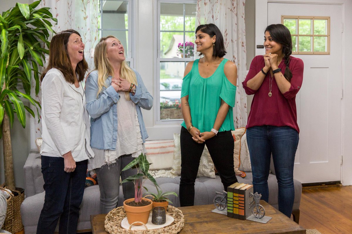 30 min until we reveal an all-NEW #ListedSisters (11|10c)!  #OnHGTV <a href="/Thelexleblanc/">Lex LeBlanc</a> <a href="/thealanaleblanc/">Unisat Wallet- Support</a>