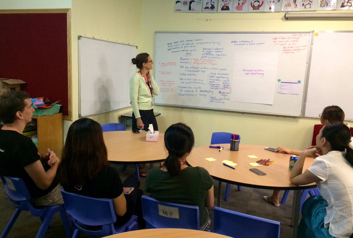 jacob7694's tweet photo. Discussing Assessment Practices #sisrocks https://t.co/OlYKv9fNJH