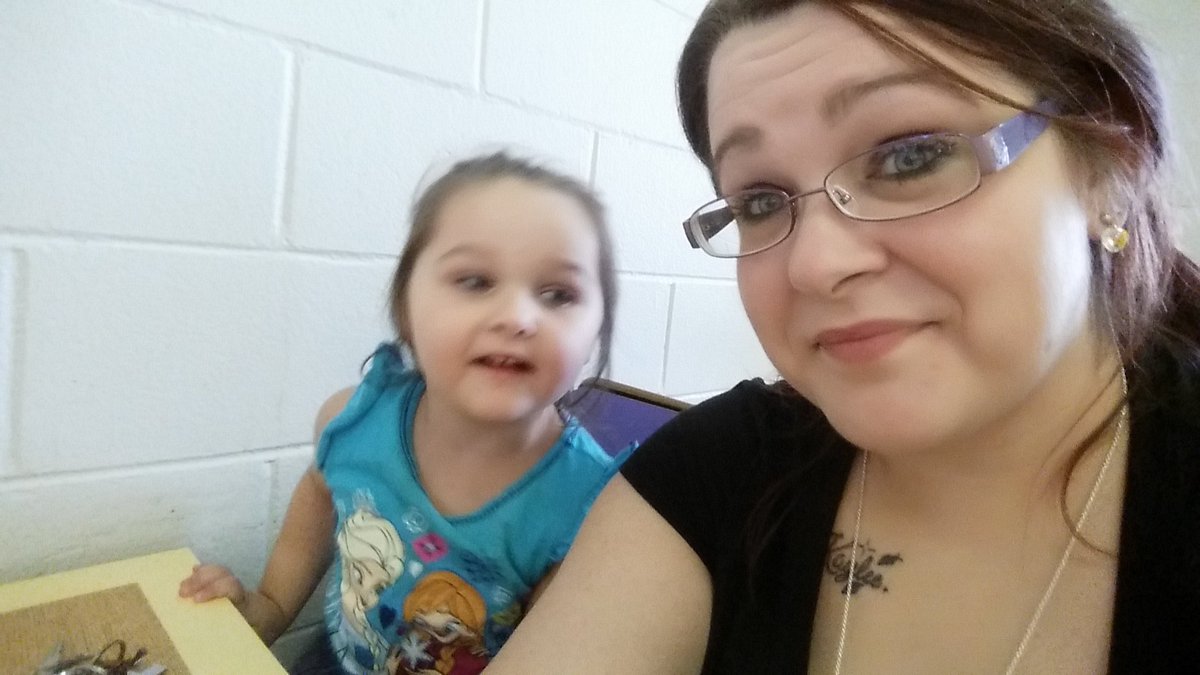 makeupandautism's tweet photo. From open house earlier. This little girl is #prekbound #autismmom #autismawareness #myminime https://t.co/WcafQ1h2Pd