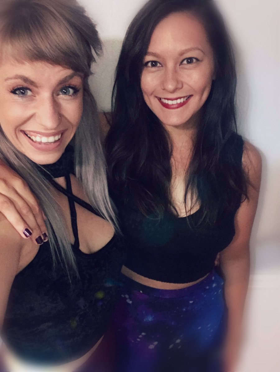 SHOWTIME!!!!! 11pm At #bmc#Frenchman <3