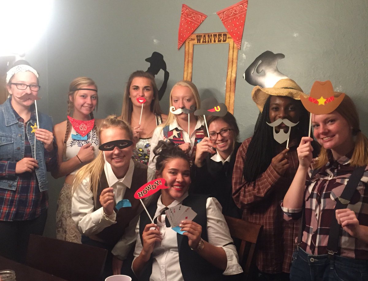 Mystery, suspense, and murder (all pretend!) oh my! Great night trying to solve the puzzle out in the Wild West.