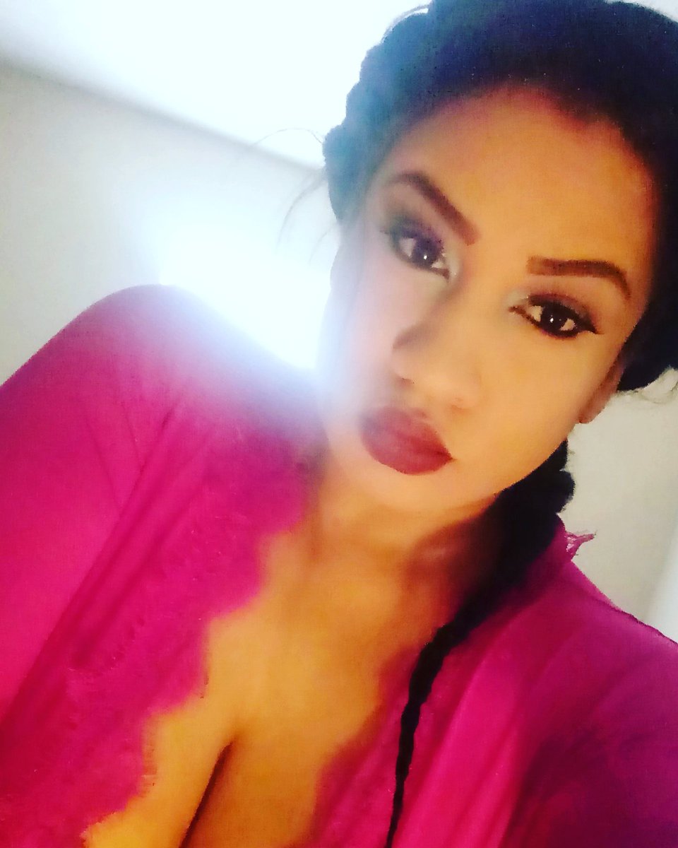 PrettiHippy's tweet image. I AM DETERMINED TO BE A BETTER VERSION OF ME..