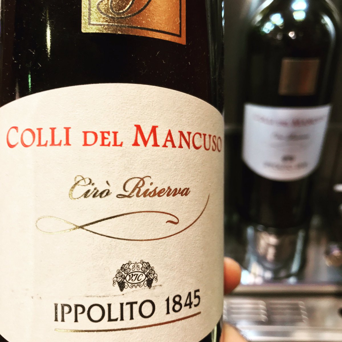 <a href="/IPPOLITO1845/">Ippolito Winery</a> #ciró from #calabria #smoky #vanilla #cassis #cherry #juicy #WineWednesday #wineofakindexperience #winelover