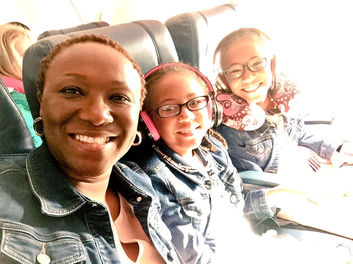 amablove's tweet photo. Business trip with these #FutureCEOs #perksofselfemployment #twinlife #blessedlife #wywmom @simemacorp #sspwealth #thenewwealthadvisors https://t.co/KKVtWnCdfW