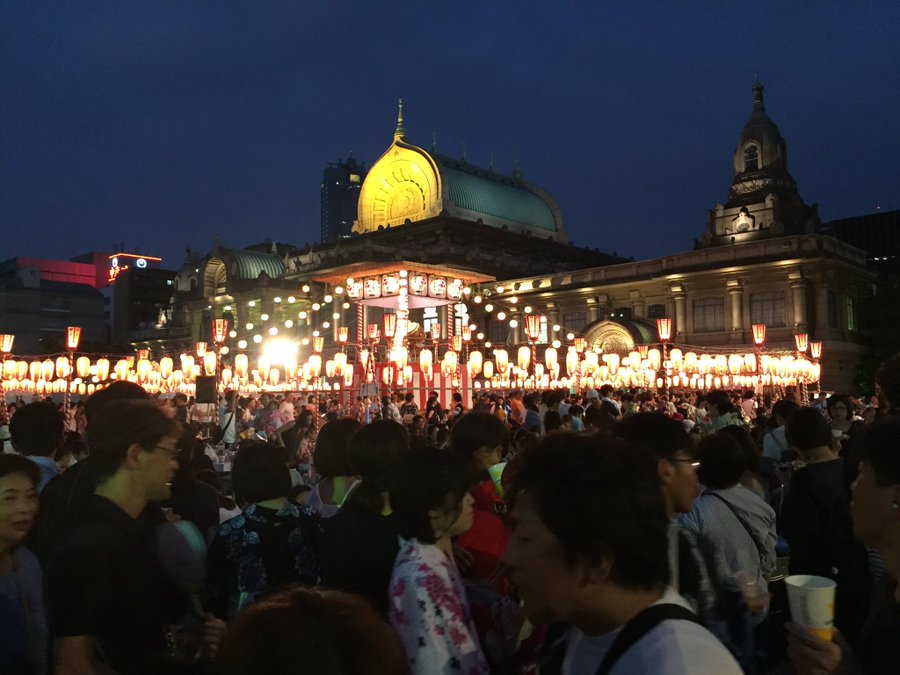 第71回築地本願寺納涼盆踊り大会 18 屋台や出店 仮装大会も Shin Seinen