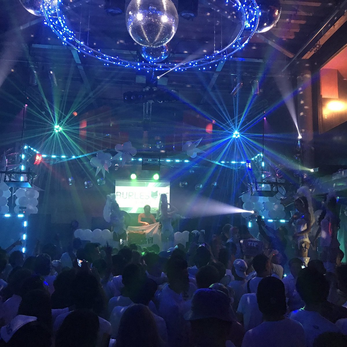 北関東1デカいclub Club Luv伊勢崎 群馬県伊勢崎市 A Twitter みんなで遊びに行こう 行きたいイベント情報 詳しくはこちら T Co Fdemmhyng8 群馬県 伊勢崎市 高崎市 前橋市 渋川市 桐生市 群馬県民 群馬出会いスポット 群馬出会い 出会い