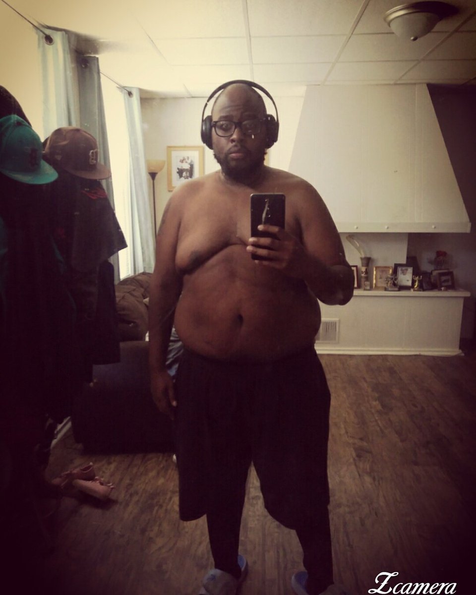 TopShotta1982's tweet image. On my weight loss shit tho.....