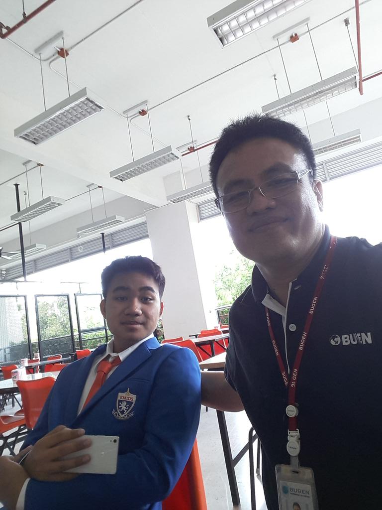 tthanomnua's tweet photo. Orientation Day .. !
#KMIDS #KMITL #Bugen #พี่ใบไผ่ https://t.co/TCpVMKbApZ