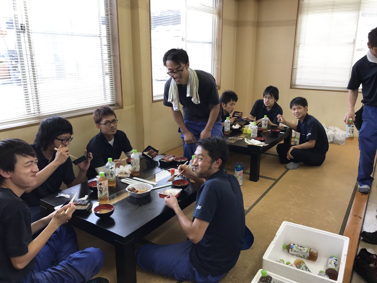 _woodstructure's tweet image. 皆で
いただきます‼️