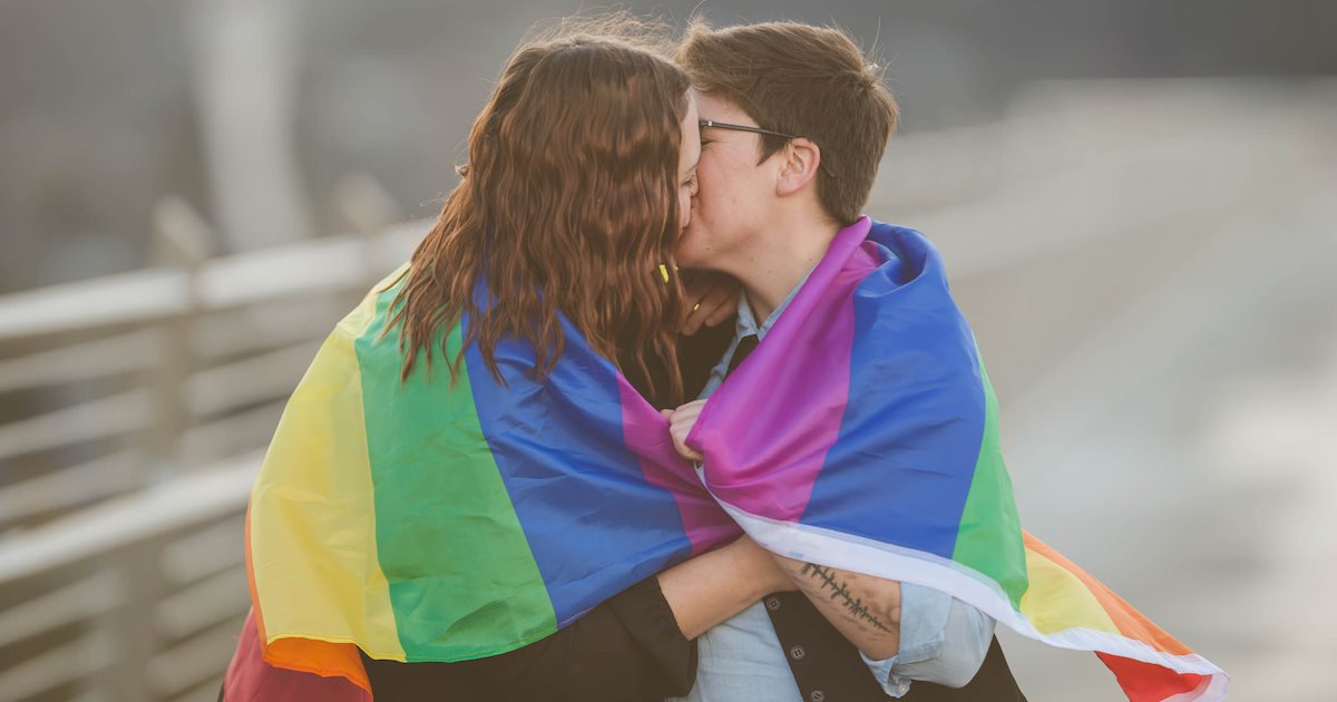 Free gay lesbian wallpaper