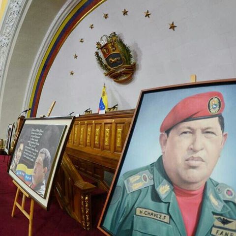 enlacedaniel's tweet photo. De vuelta al hemiciclo protocolar. Asamblea Nacional Constituyente,  Martes 08/09/2017 https://t.co/v4u8uQ8xwa