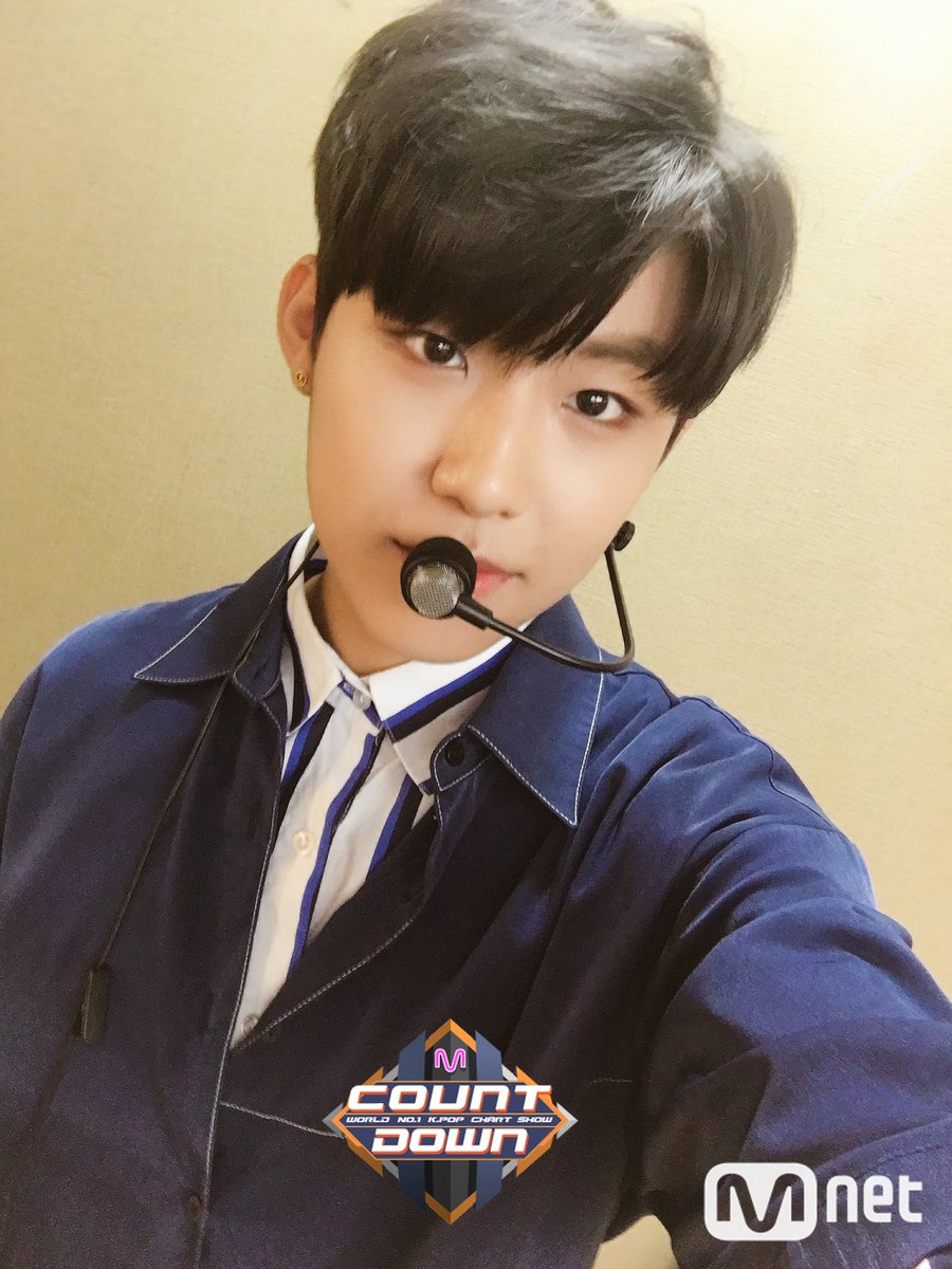BABYLION_WJ's tweet photo. 왜 이제 본 거지......진짜 미모 미쳤.....😂😂😂 https://t.co/yhpXPZqgjT