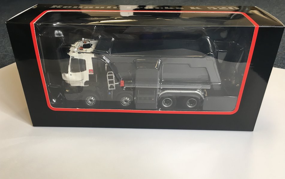 RenaultTrucksUK's tweet image. #COMPETITION 🕐

For your chance to #WIN this model truck, FOLLOW, LIKE and RETWEET this post! 

Quick! The #WINNER will be announced at 5PM