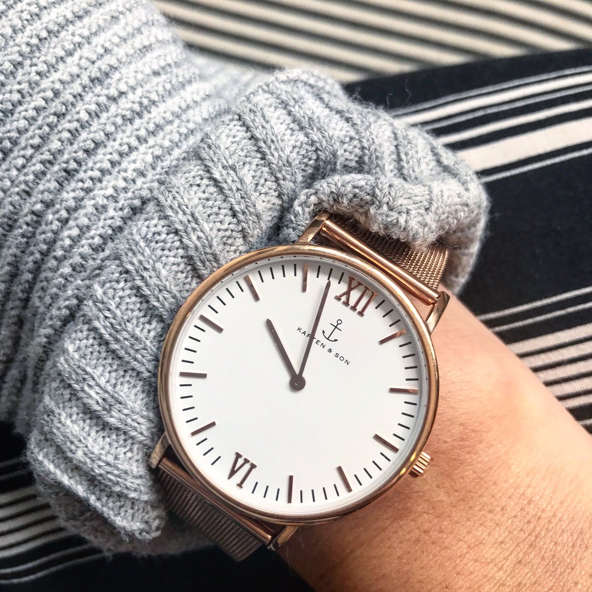 marram_trading's tweet photo. Tick tock, still waiting for the sun ☔️ #kaptenandson #bekapten https://t.co/xC6UaLeky9
