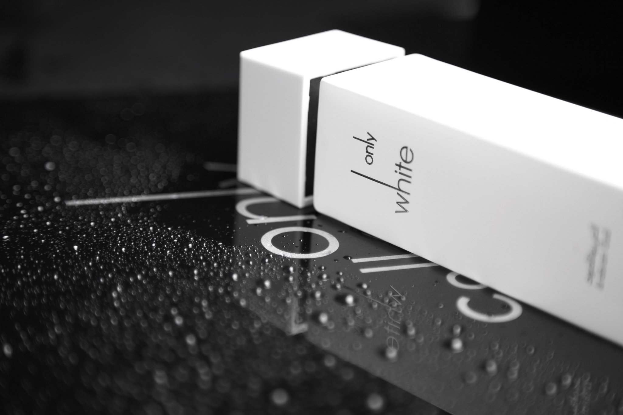 العربية للعود Sur Twitter عطر Only White من العربية للعود عطر صيفي مميز لعش اق العطور الهادئة متوفر في الفروع والمتجر الإلكتروني Https T Co 1uttryeggk Https T Co Rui31tngsc
