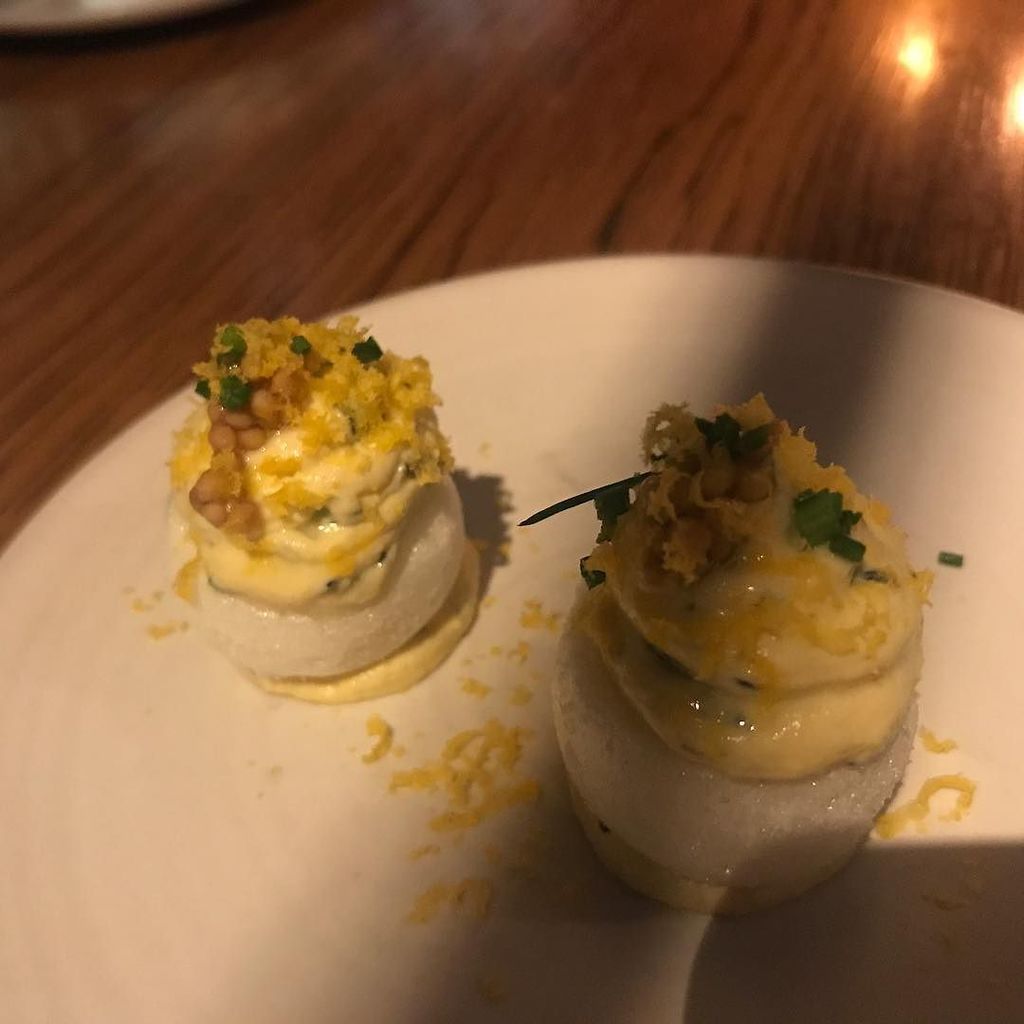 Mariobatali's tweet photo. meringue w devilish eggs @richardblais https://t.co/sTPCoOLVjp https://t.co/iLUet36VvV