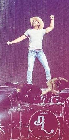 cherylstone420's tweet photo. So excited about the "Ride Or Die Tour" #dustinlynch #danielvorlet #omahashaw https://t.co/TBDsw244Ul