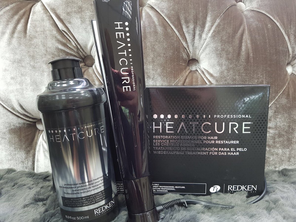 jacquegraham3's tweet image. Redken Heatcure elimainates a years worth of surface damage. #redken jyg #edgbaston #harbornecourt # #B153BU #hairsalon #birmingham
