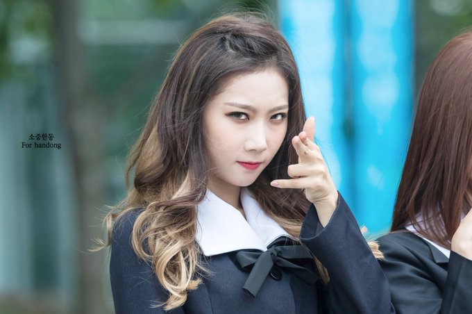 DG2KJ_-UAAAt-QV.jpg:small