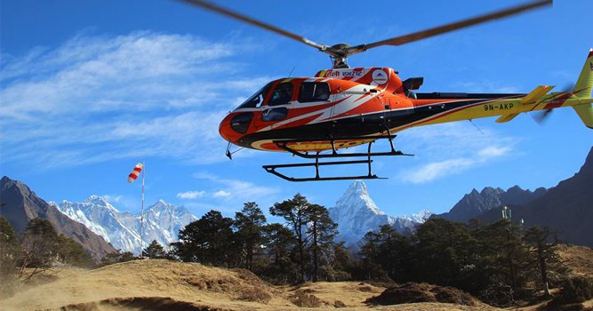 Welcome_nepal99's tweet photo. #Everest #Helicopter #Tour in #Nepal with https://t.co/rOxsDg8z2h  Visit for more information:  https://t.co/QcyUtOnhBQ 
#Adventure #Travel https://t.co/32x6j9Qp1n