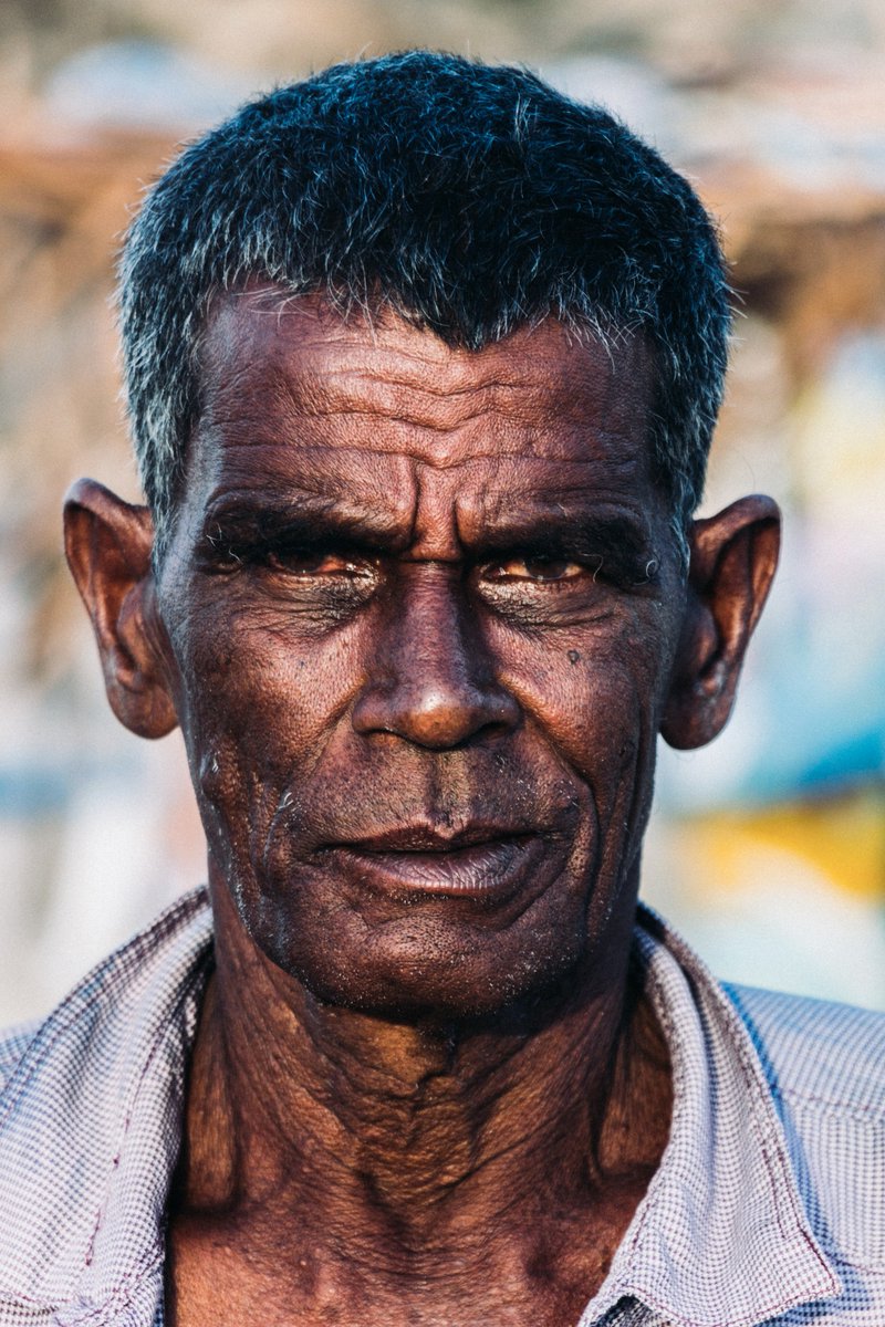 AlexGeorgiades's tweet photo. I remember being on the beach, sharing a fresh mango with this man, shaking his rough, course, sandy hands and asking for a photo. https://t.co/7YmUvYmrum