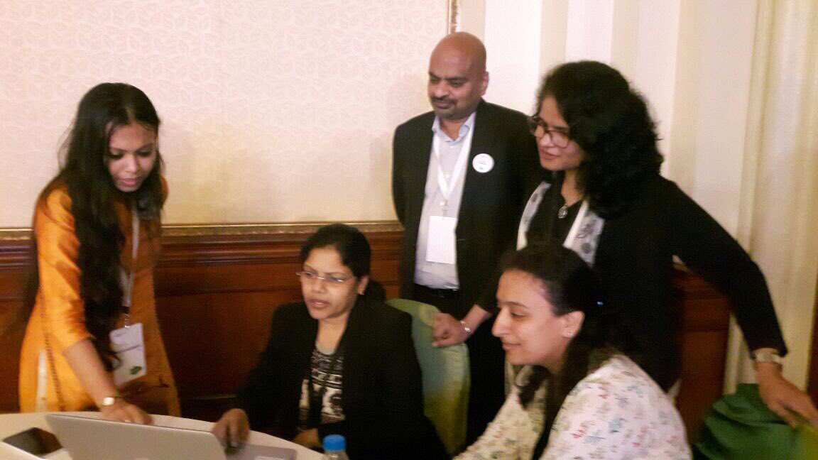 manisha_velanka's tweet photo. RStudio Orbit! @AccentureIndia #LiveTheNew #DataHack2017 https://t.co/eYIt7pRqeM