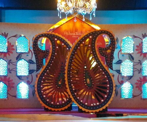 Tussaudsind's tweet photo. Give us 10 RTs and we'll reveal the figure! https://t.co/BhS8KzqddT