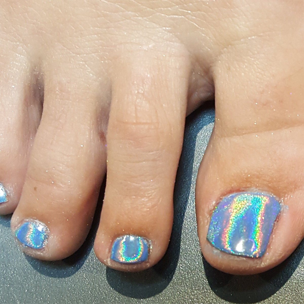 hartandsoulwal's tweet photo. We've put #digiteal #shellac on top of #creampuff and added #Lecente #rainbowpowder on top for this beautiful #colour https://t.co/9XIqCE4bsU