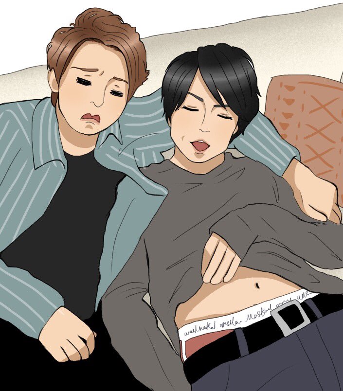 天然ちゃんで表すと今こーんな気持ち(笑)眠いし動きたくない〜〜〜〜〜😇😇😇