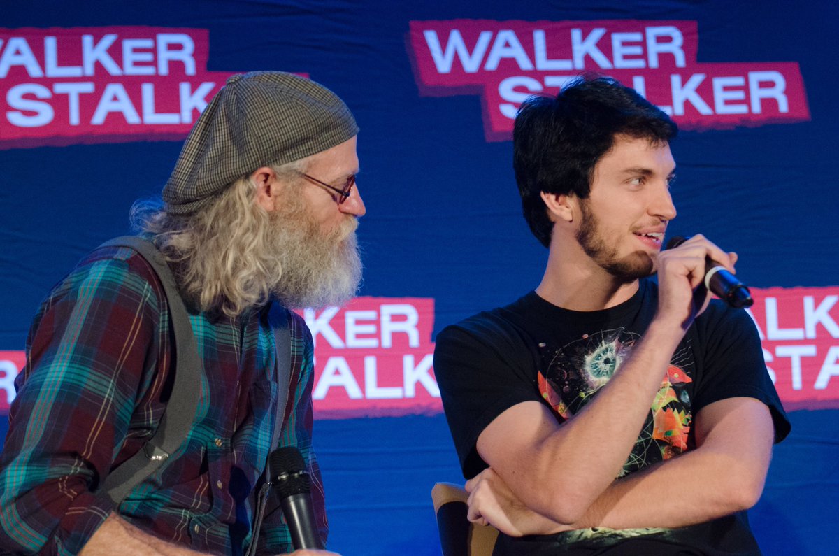 ZNATIONSOCIETY's tweet photo. @hodgmahal and @zatnang during the z nation panel, at @walkrstalkrcon in tulsa! #wsctulsa β¨ https://t.co/BbPeKNPEuj