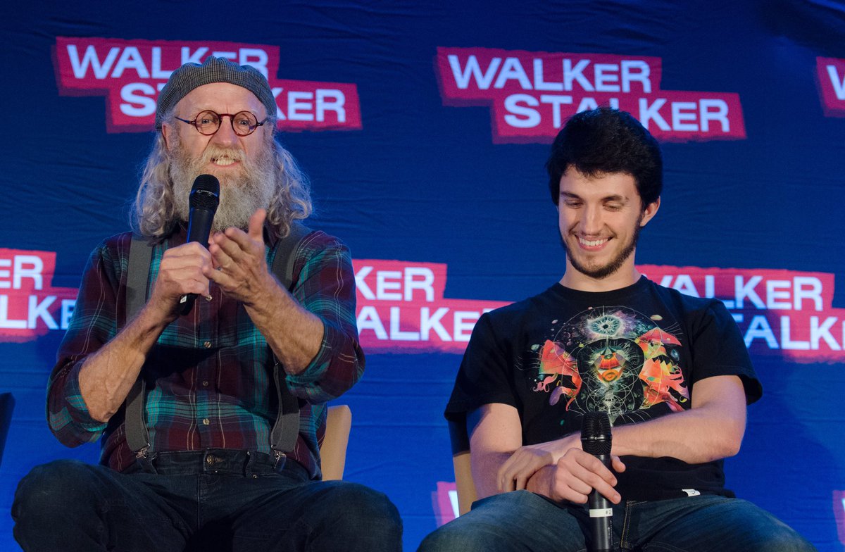 ZNATIONSOCIETY's tweet photo. @hodgmahal and @zatnang during the z nation panel, at @walkrstalkrcon in tulsa! #wsctulsa β¨ https://t.co/BbPeKNPEuj