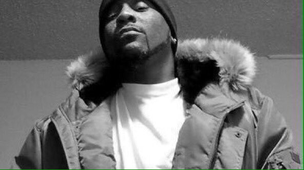 PureGeniusMgmt's tweet photo. Follow #TheLifeEnt music producer @ThisIsWesNile on Instagram! IG: WesNileTheGenius #WesNileTheGenius 🎹 https://t.co/4eUFLwjkf0