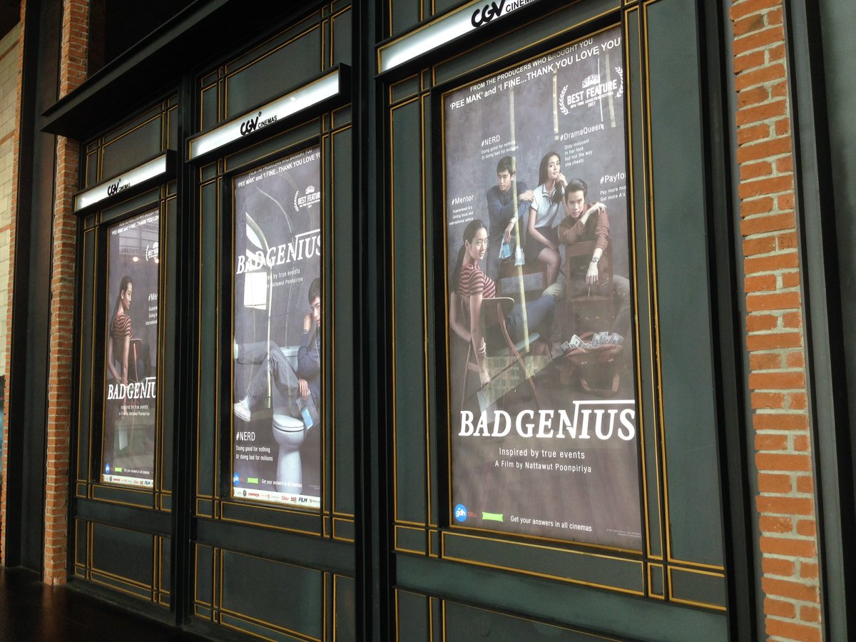 ThaiMovID's tweet photo. Wahhh di depan @CGV_ID sudah banyak di pasang Poster Film nya 'Bad Genius' nih, makin penasaran ya ??!! #BadGeniusID https://t.co/psfPJtSK1q