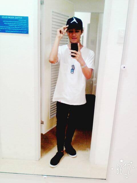 Justinepasa2's tweet photo. Goodafternoon https://t.co/pETKTOtc33