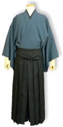 美夜古企画 限定 美夜古はかまセット 5点追加しました 細身のシルエットで スラックス感覚で気軽にお召し頂ける 軽衫 かるさん や一番人気の 馬乗袴 など 袴と半着 のセットです 組み合わせに悩まれている方におすすめです O 袴 半 美夜古企画 限定 美夜古はかまセット 5点追加しました 細身のシルエットで スラックス感覚で気軽にお召し頂ける 軽衫 かるさん や一番人気の 馬乗袴 など 袴と半着 のセットです 組み合わせに悩まれている方におすすめです O 袴 半