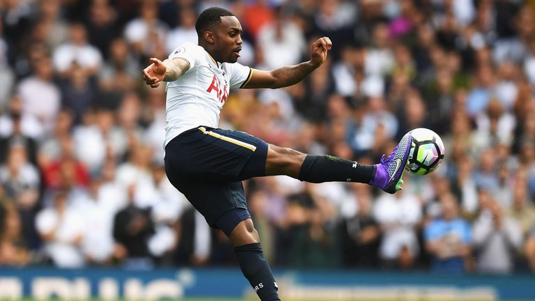 PitchFooty's tweet photo. #DannyRose wants to join @ChelseaFC or @ManUtd this summer if @SpursOfficial are prepared to sell him. #RateTheRumour #ChangingTheGame https://t.co/JR787m8sDC