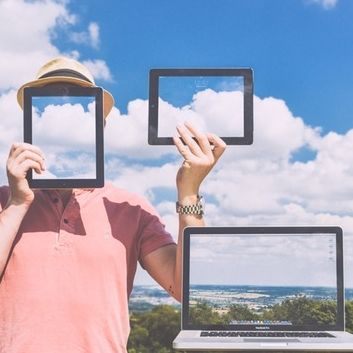 2dm_solutions's tweet image. #Graphene For Electronics And #Wearables buff.ly/2uUMGDV