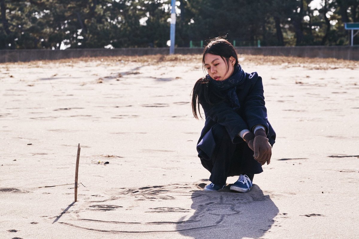 KoreanFilmBiz's tweet photo. #CinemaGuild acquires two from #HongSangsoo #ClairesCamera and #OntheBeachAtNightAlone https://t.co/bCgyraOUJu #koreanfilm #movies #film https://t.co/iNxsCYcimA