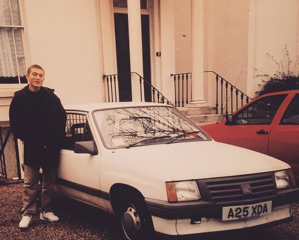 dippo82's tweet photo. Throwback to my sweet 1.1 baby aged orange & brown interior 😆 - #tbt #firstmotor #nova #memories #reebokclassics ☝🏻 https://t.co/p0wDuPJtmX https://t.co/DDSsfKVds5