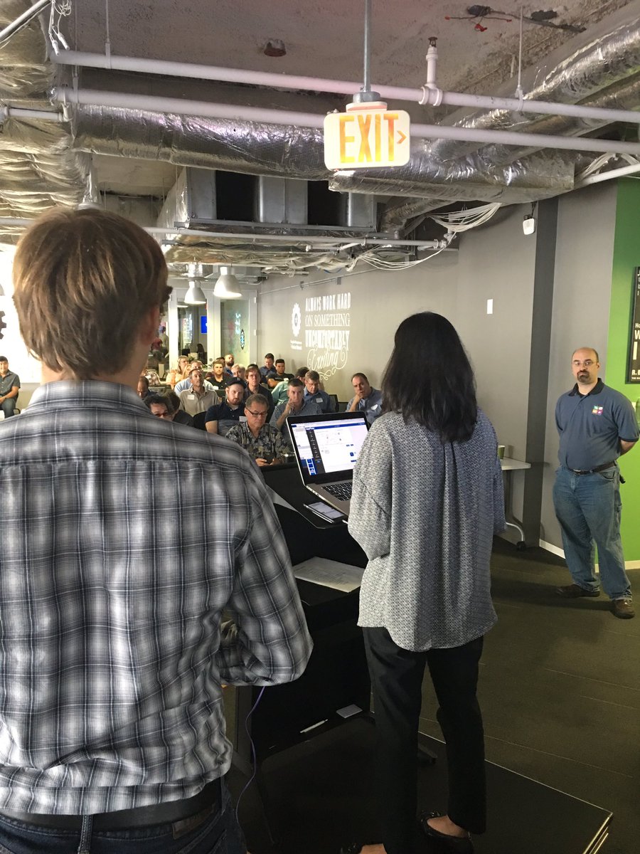 DavidShaevel's tweet photo. @appvuze presenting appVuze at Austin @TechBreakfast hosted by @CapitalFactory https://t.co/2lbXHHjU89