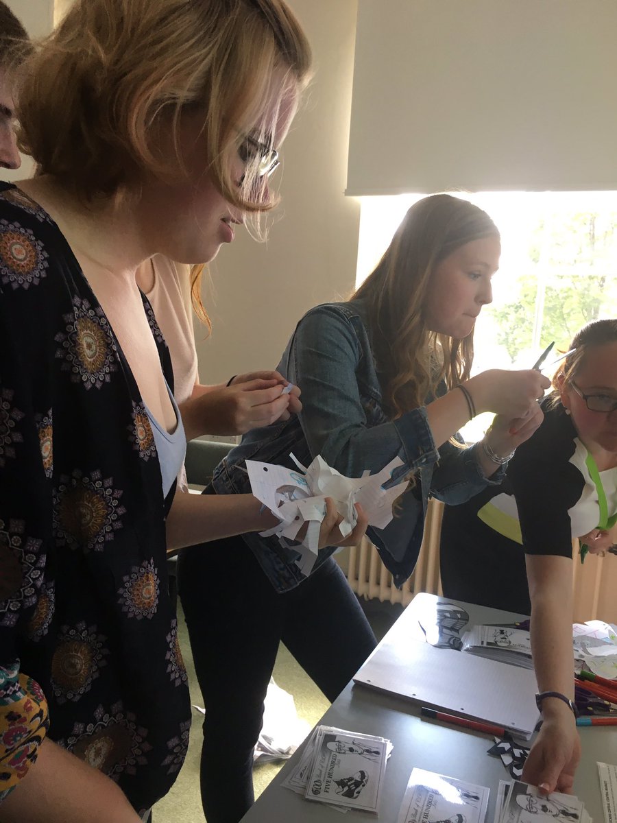 InspiraSophieE's tweet photo. Things are heating up in the shoe making business #NCSCumbria https://t.co/6AHsW4UPvK