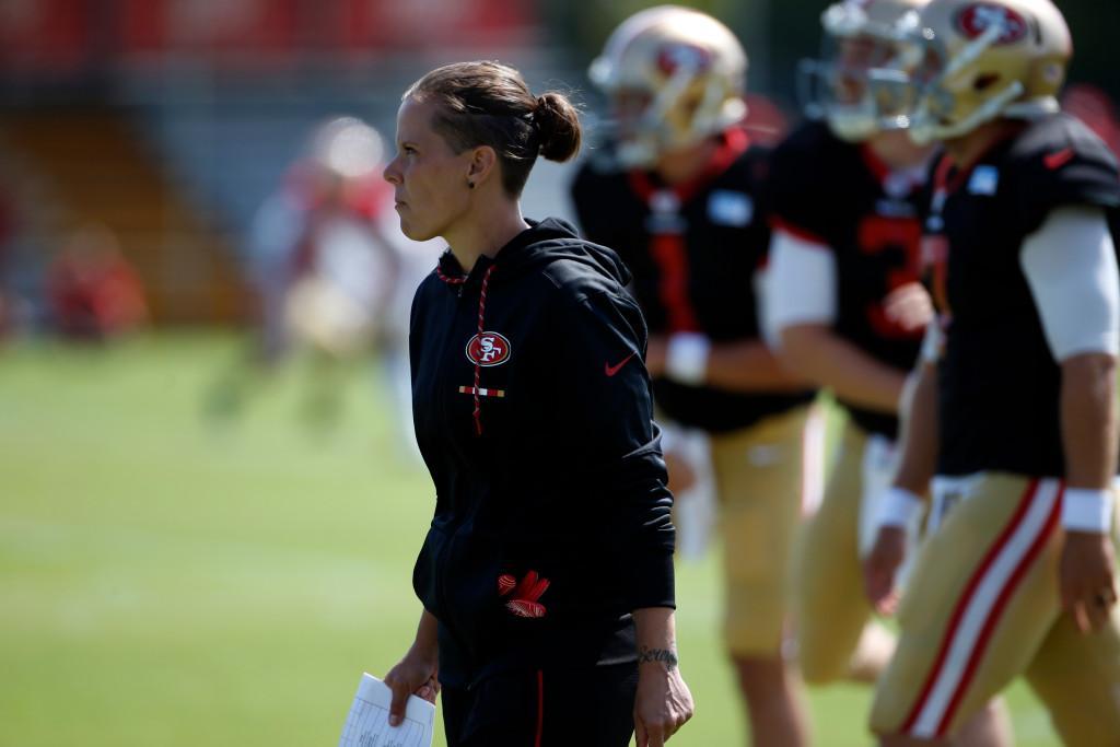 mercnews's tweet photo. Katie Sowers more than 49ers ‘groundbreaking’ female coach https://t.co/yNH74CKgfk https://t.co/WlfduUecIb