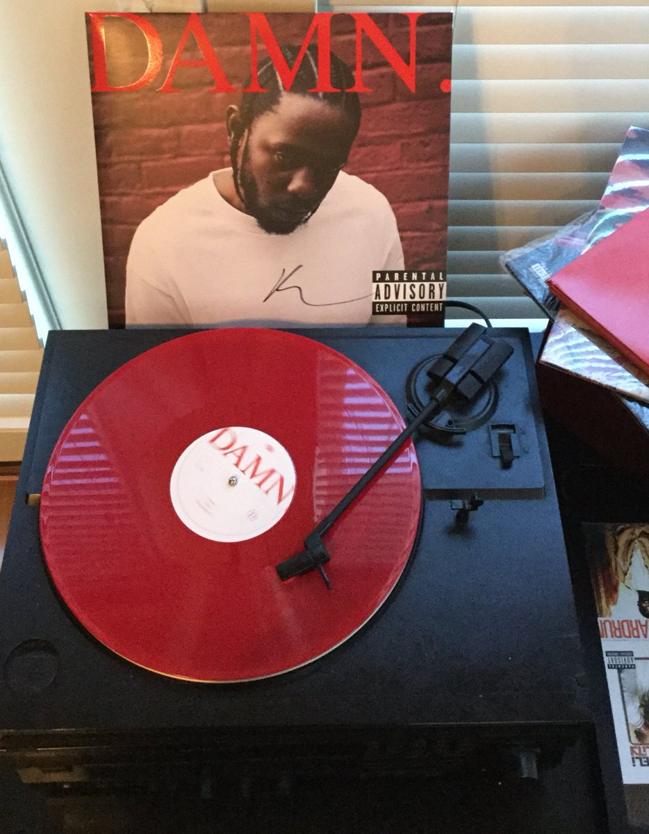 Larry7legend's tweet photo. Thanks! @kendricklamar. #Damn. Album is dope but Duckworth, on vinyl... 👏🏾👏🏾👏🏾 @9thwonder https://t.co/GsscTJXGGG