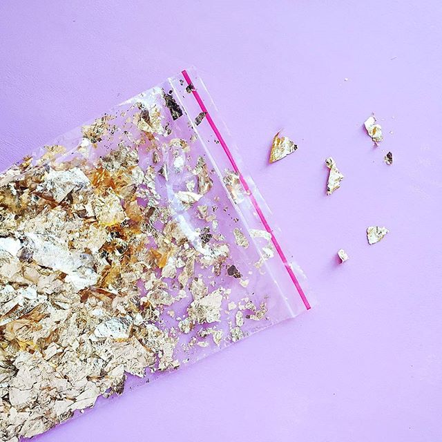 TheMakers_Co's tweet photo. Who here loves a bit of the old gold leaf action? *meeee* 📷 by @sarahhearts ⭐️ #makersfeature #themakerscollective https://t.co/RX2zZyp2V9 https://t.co/qwkksYHHAQ