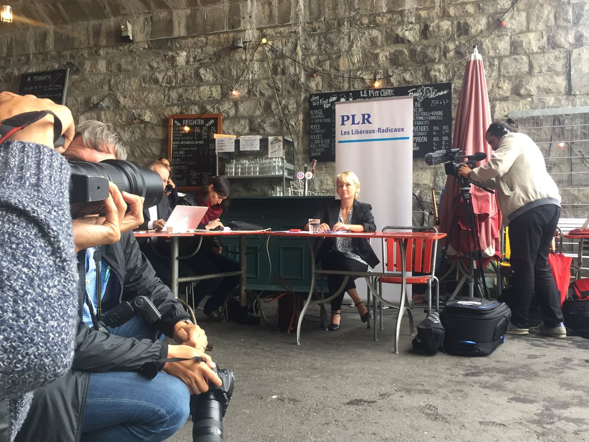 TaniaBarril's tweet photo. Isabelle Moret seule candidate vaudoise à la succession Burkhalter @RTSinfo @PLR_VD https://t.co/Chw1Ydn9Pa