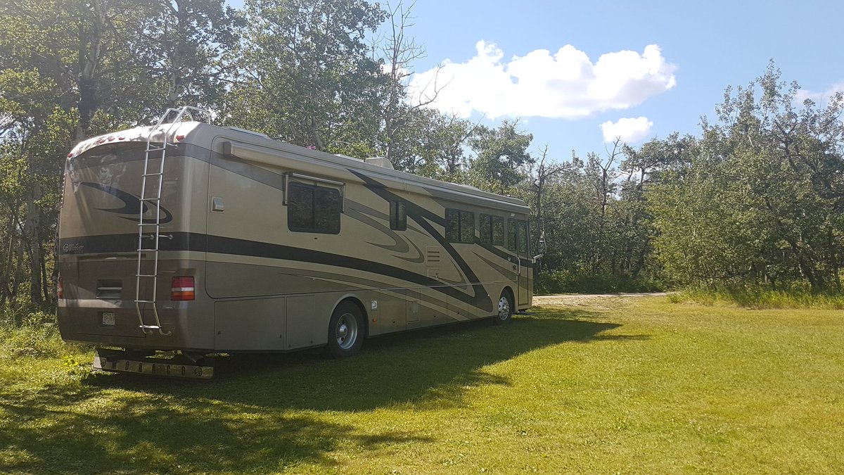 explorking's tweet photo. This free spot near Lanigon SK was amazing! #camping #rvlife #rv #explorking #explorker2 #travel #motorcoach #motorhome #canada https://t.co/oqMKczUxrp