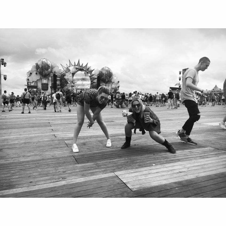 tinkerbellwarn's tweet photo. @tomorrowland @biggreencoach lil late but thank u for the most amazing 2 weekends of my life!! Bring on next year with my coach squad! #BGC https://t.co/fyd999gceM