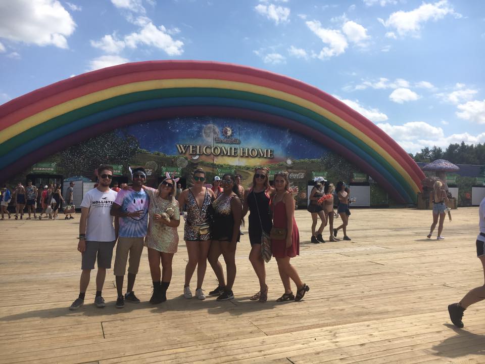 tinkerbellwarn's tweet photo. @tomorrowland @biggreencoach lil late but thank u for the most amazing 2 weekends of my life!! Bring on next year with my coach squad! #BGC https://t.co/fyd999gceM