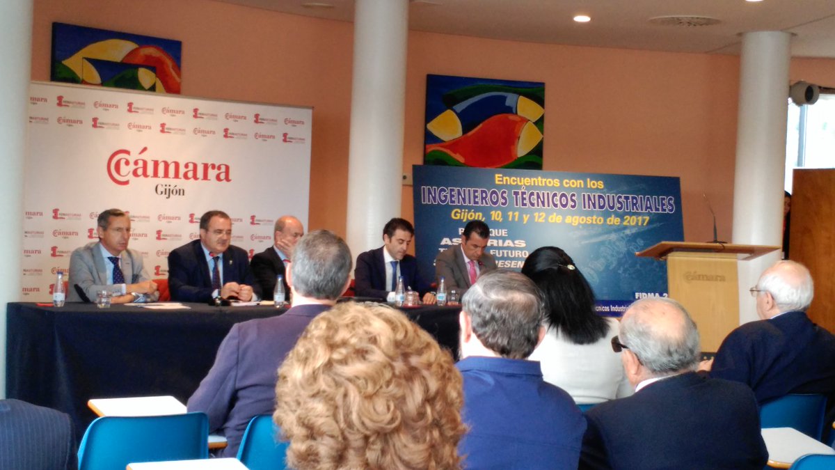 Copitile's tweet photo. Asistimos al encuentro anual de los Ingenieros Técnicos Industriales de España en Gijón.
#ingeniería #Fidma2017 #cogiti https://t.co/Xa4RvKS4ou