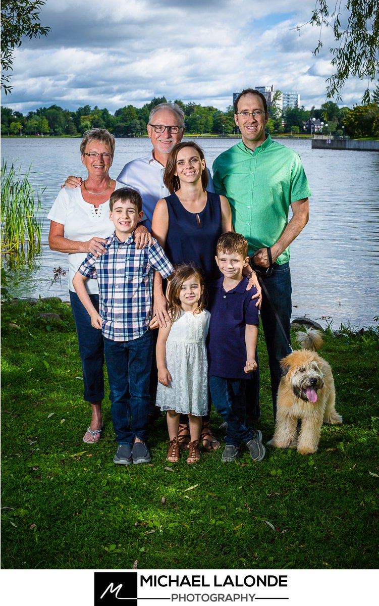 mlalondephoto's tweet photo. #family #photo
©Michael Lalonde Photography
https://t.co/qVXPTTCU1Y https://t.co/o4Yi8Picwt